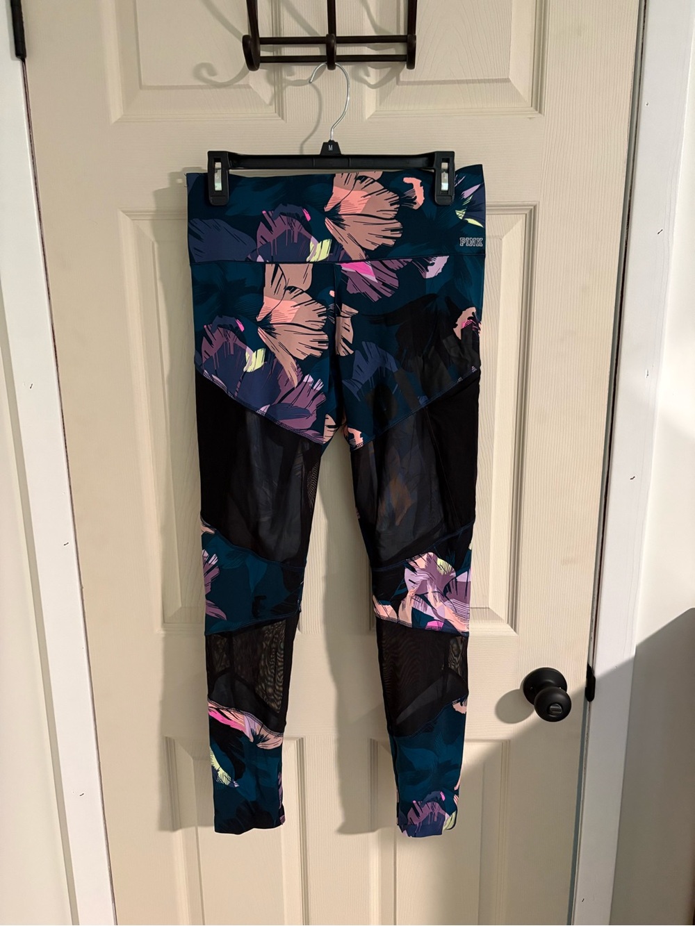 PINK Victoria's Secret Teal Floral Mesh-Panel Leggings